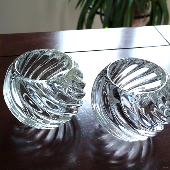 PARTYLITE 2 Illusions Swirl Votive Candle Holders - Picture 1 of 4